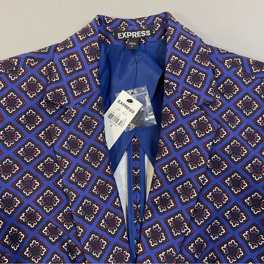 NWT Express Fitted Patterned One-Button Blazer Ja… - image 3